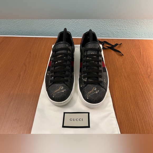 Gucci Ace Sneakers - Picture 2 of 6